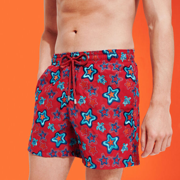 HERREN BADESHORTS MIT BESTICKTER RONDE DES TORTUES - LIMITIERTE EDITION